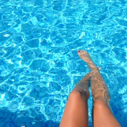 Prepara tu piscina con Pinturas Lepanto
